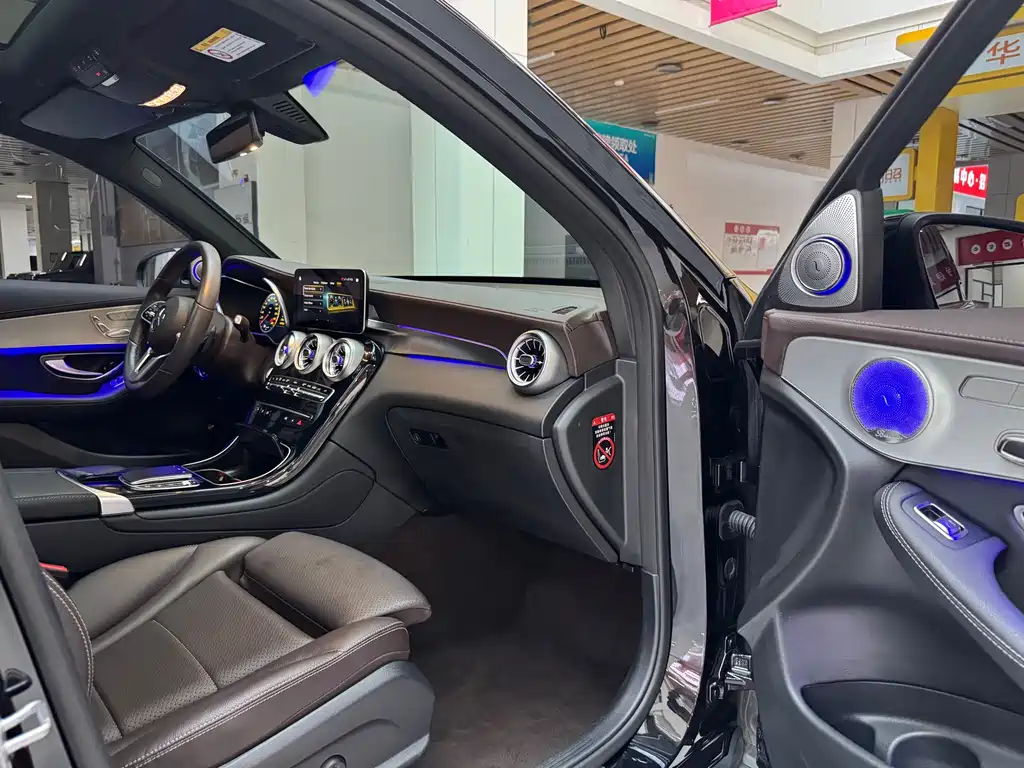 Mercedes-Benz GLC 2022 — фото 16