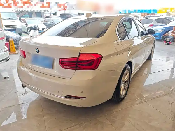 BMW 3 Series 2016