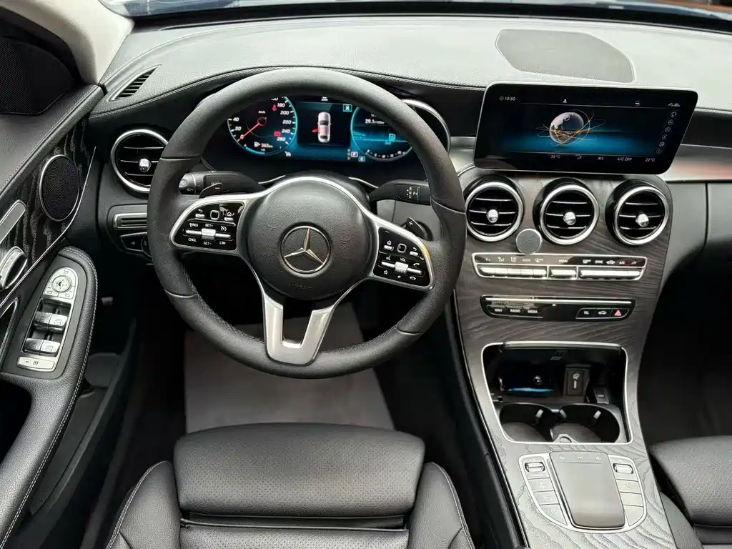 Mercedes-Benz C-Class 2019 — фото 5