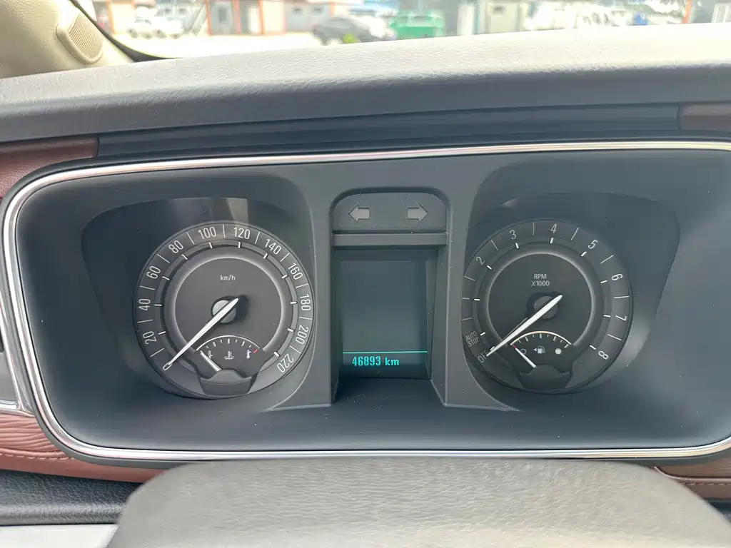 Buick GL8 2020