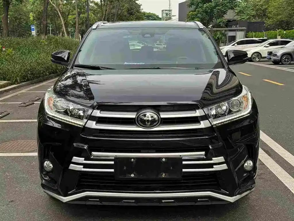 Toyota Highlander 2019