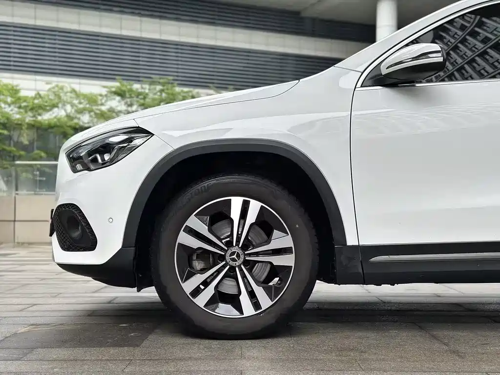 Mercedes-Benz GLA 2021 — фото 5