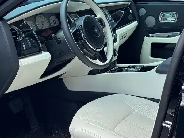 Rolls-Royce Ghost 2012