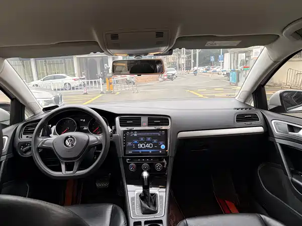Volkswagen Golf 2018