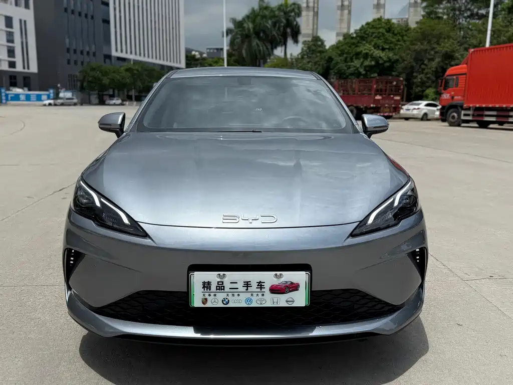 BYD Seal 05 DM-i 2025 — фото 2