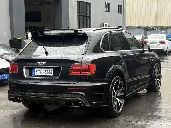 Bentley Bentayga 2017