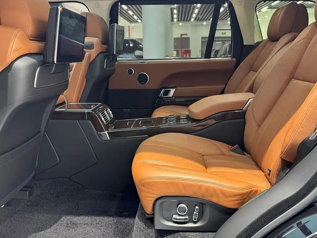 Land Rover Range Rover 2018 — фото 20