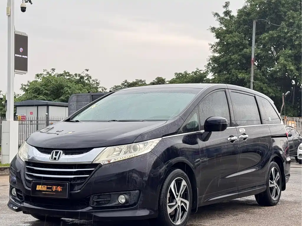 Honda Odyssey 2016