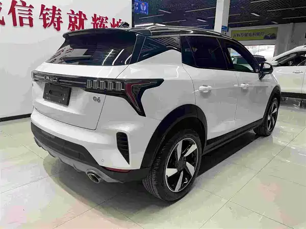 Lynk & Co 06 2020