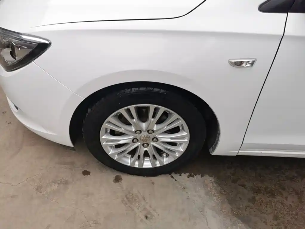 Buick Excelle GT 2015 — фото 23