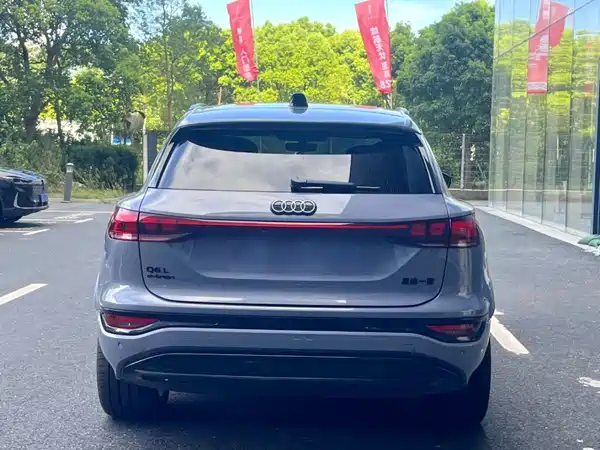 Audi Q6L E-Tron 2026