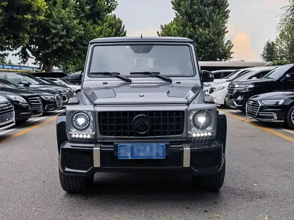 Mercedes-Benz G-Class 2015