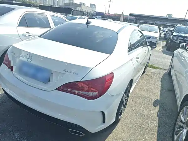 Mercedes-Benz CLA 2014