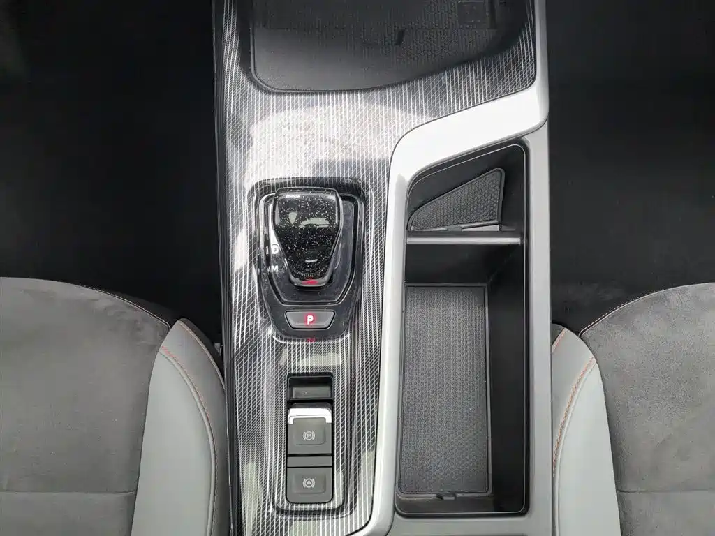 Haval Chitu 2021 — фото 13