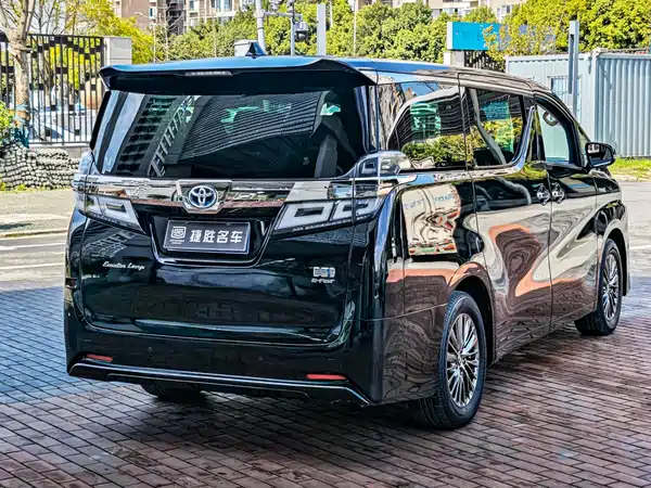 Toyota Vellfire 2021