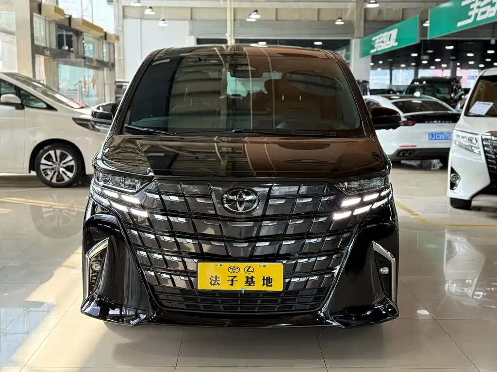 Toyota Alphard 2024 — фото 2