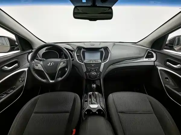 Hyundai Santa Fe 2013