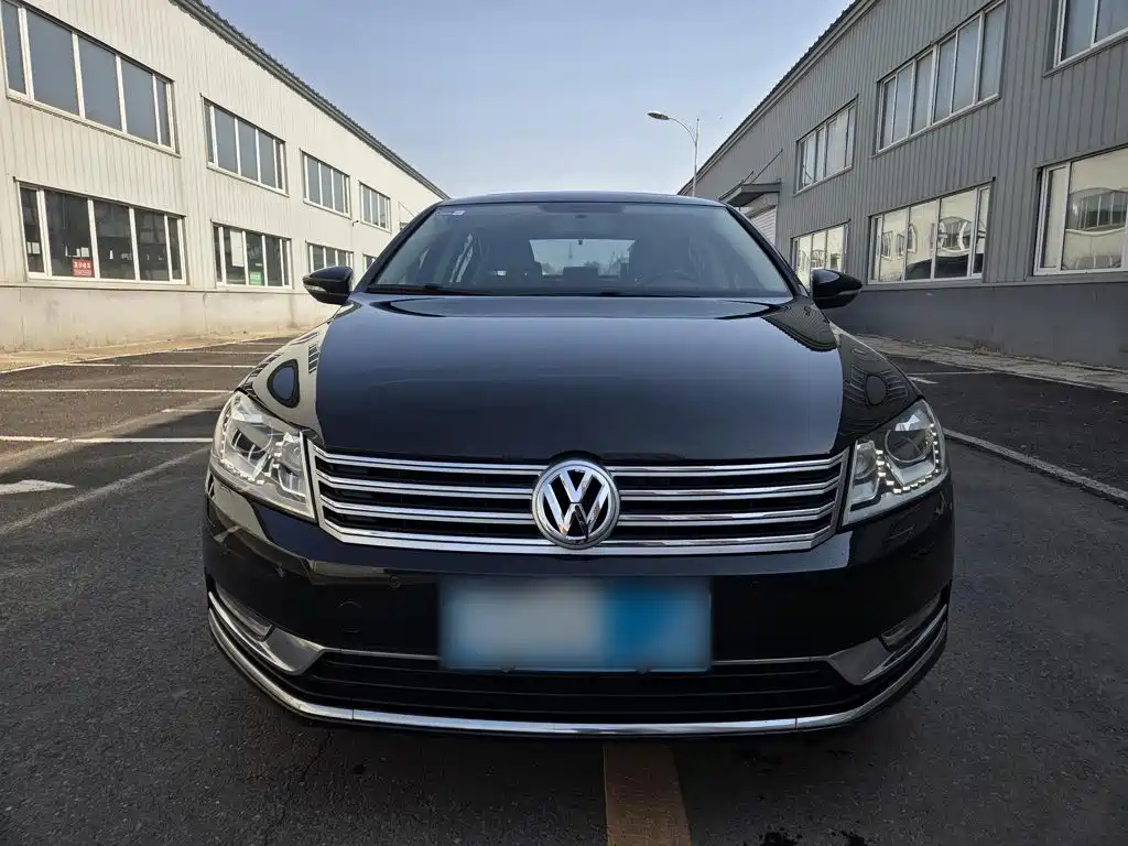 Volkswagen Magotan 2016