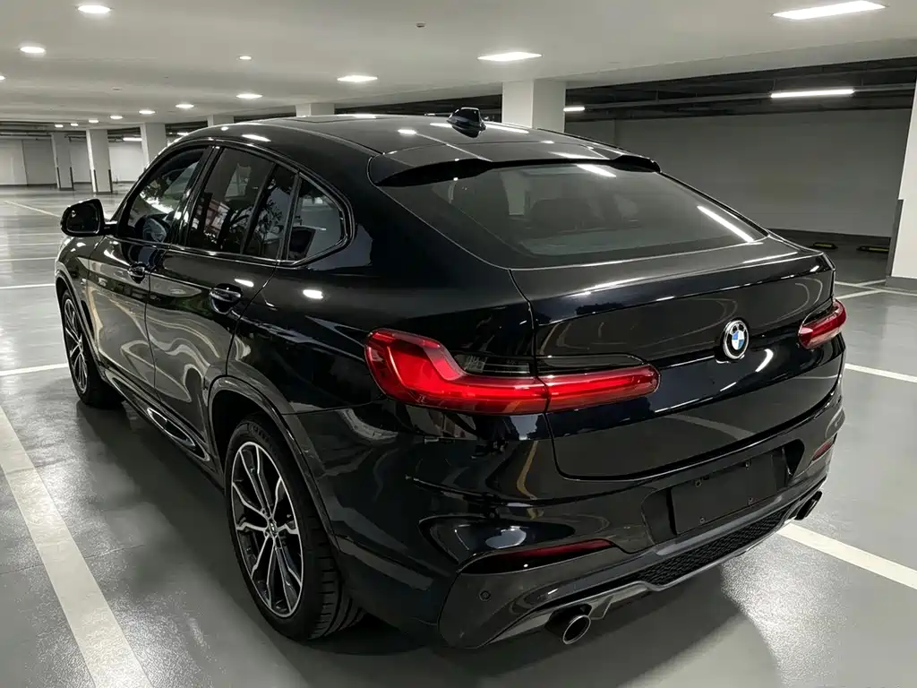 BMW X4 2021 — фото 11