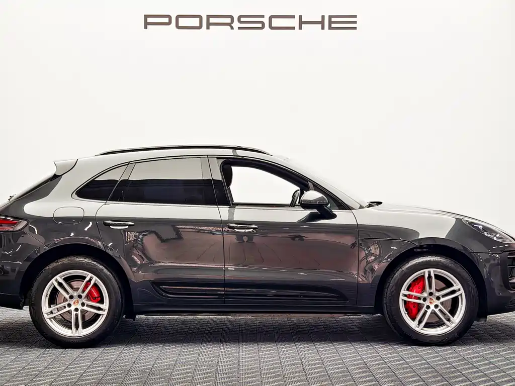 Porsche Macan 2024 — фото 3