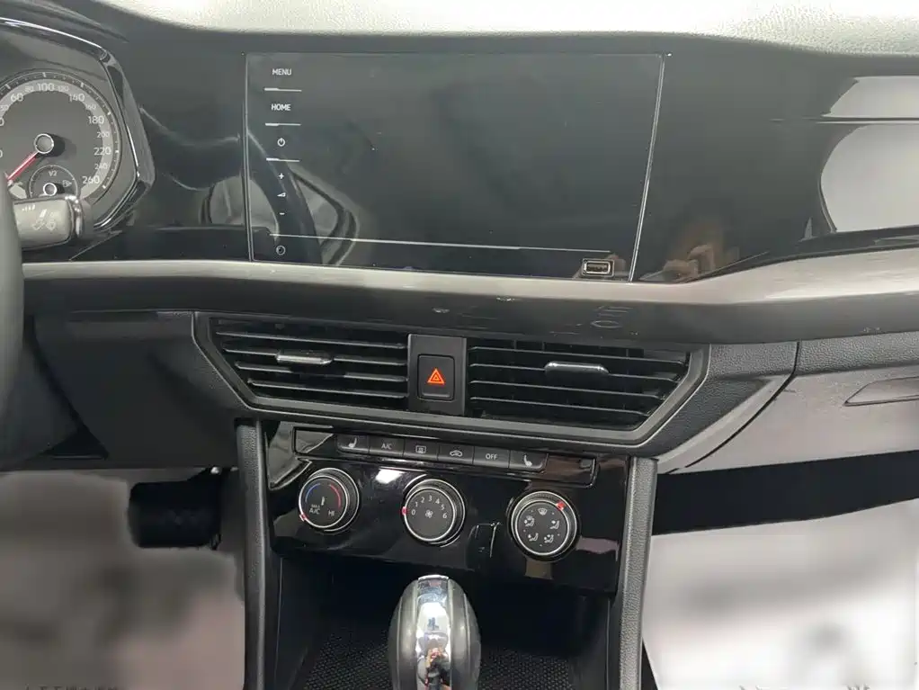 Volkswagen Bora 2022
