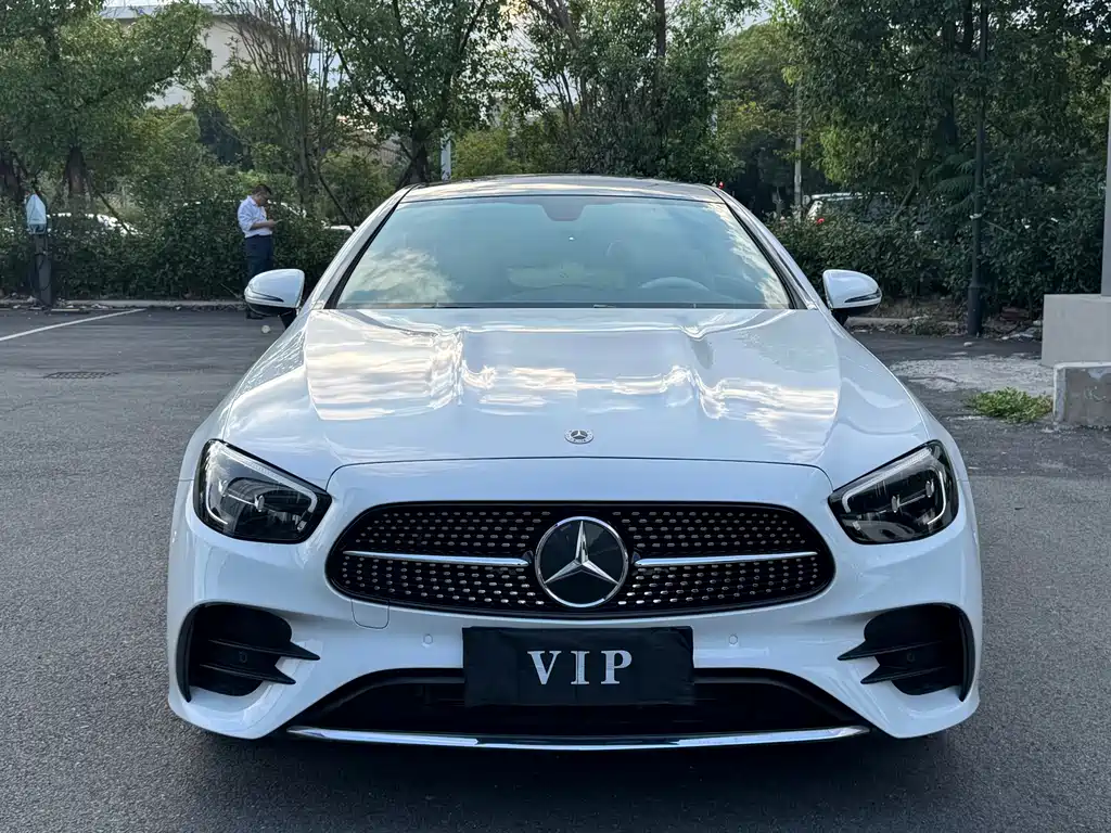 Mercedes-Benz E-Class 2021