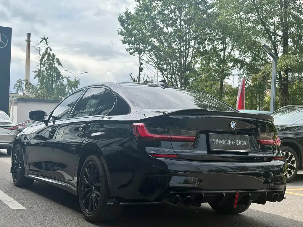 BMW 3 Series 2022