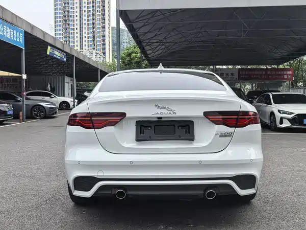Jaguar XEL 2020