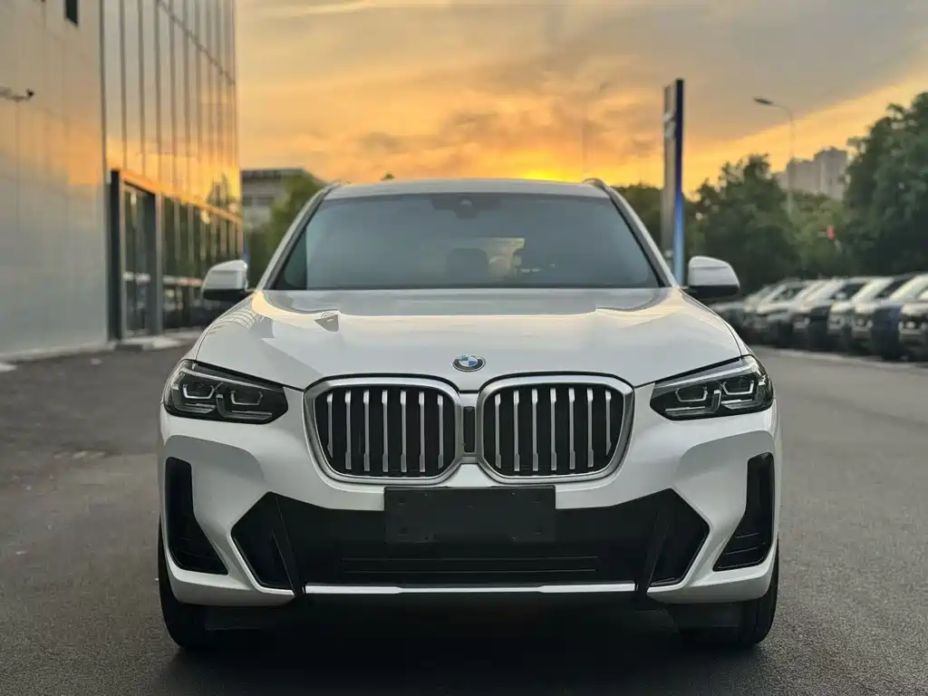 BMW X3 2022 — фото 2