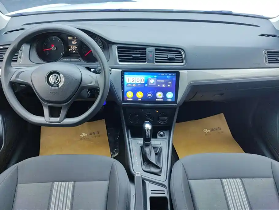 Volkswagen Gran Lavida 2017 — фото 12