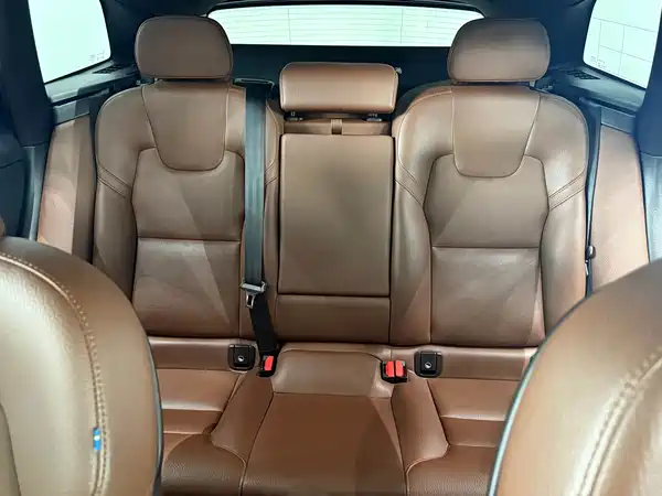 Volvo XC60 2023