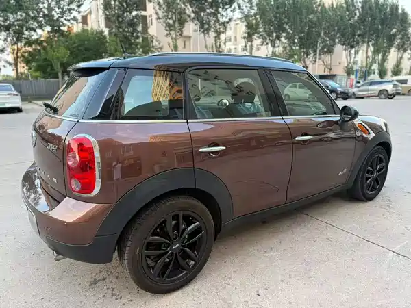 MINI Countryman 2014