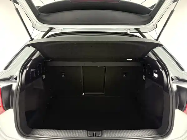 Audi Q2L 2021