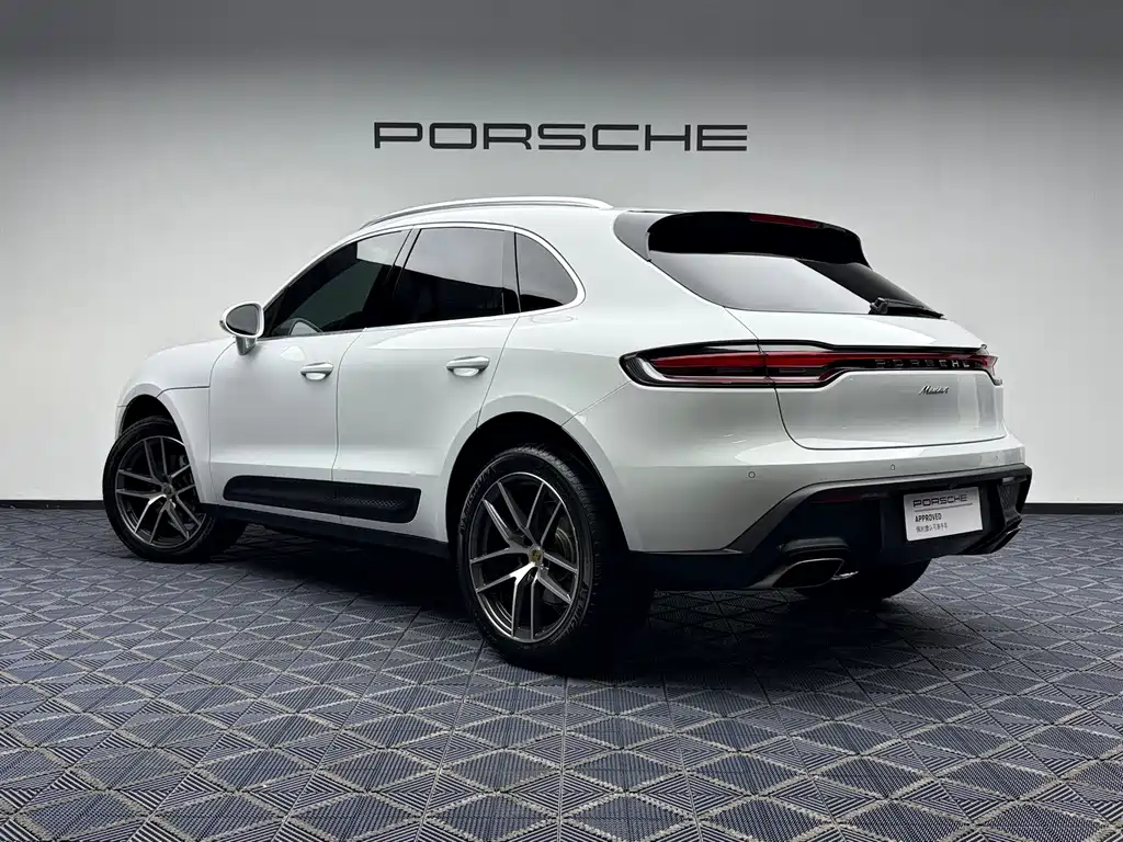 Porsche Macan 2025 — фото 7