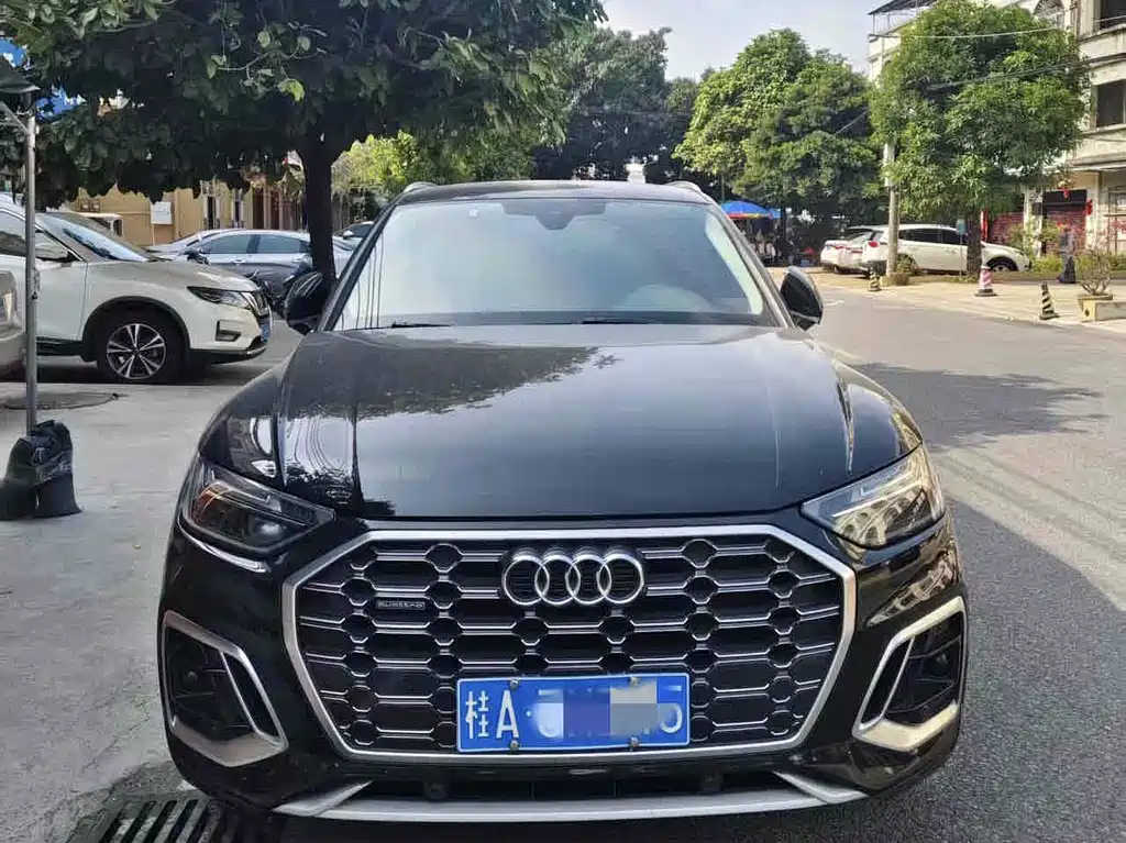 Audi Q5L 2022 — фото 2