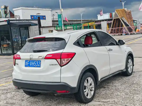 Honda Vezel 2017
