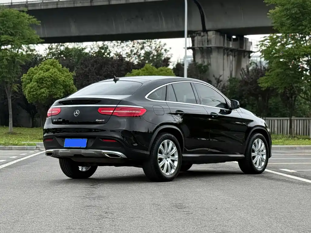 Mercedes-Benz GLE Coupe 2017 — фото 6