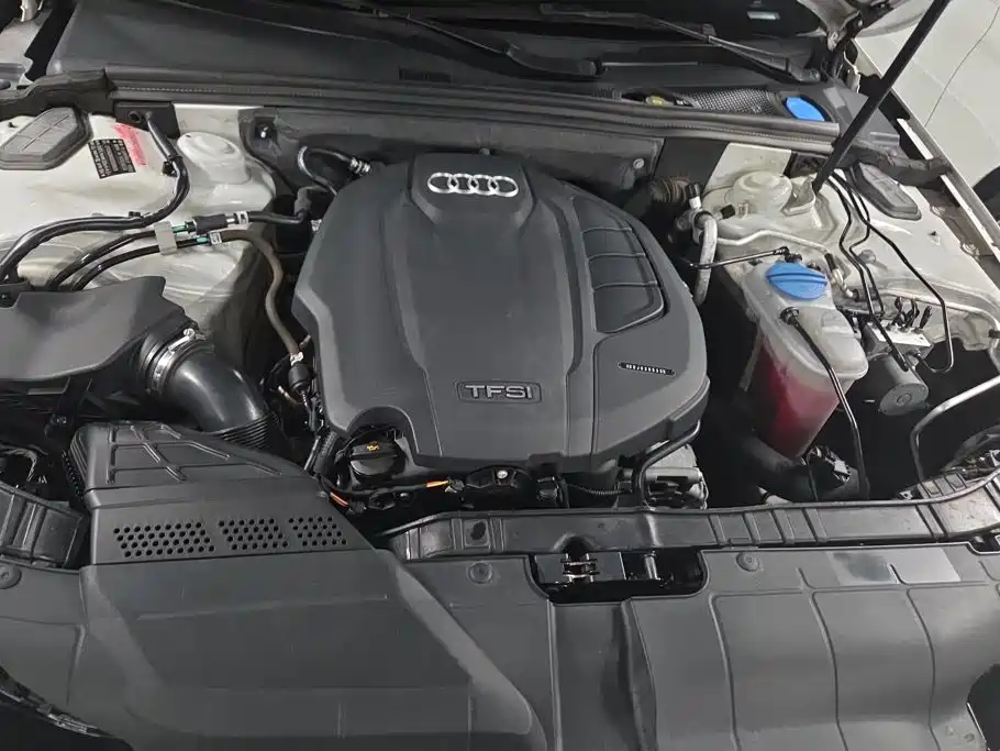 Audi A4L 2014 — фото 10