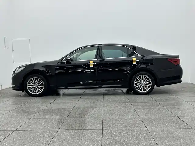 Toyota Crown 2015 — фото 8