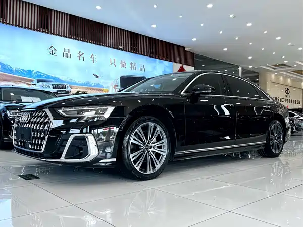 Audi A8 2024