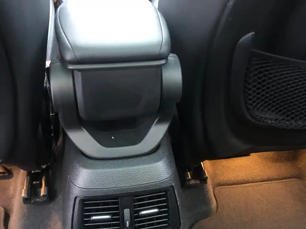 BMW 2 Series Active Tourer 2018 — фото 18
