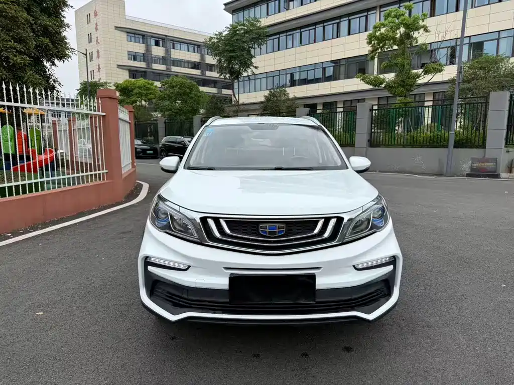 Geely Vision X3 2020 — фото 2