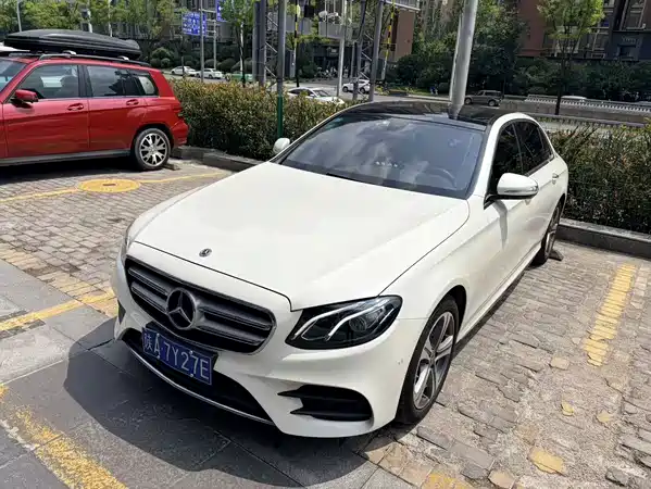 Mercedes-Benz E-Class 2018