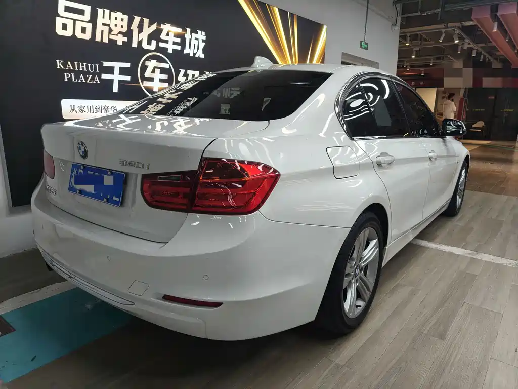 BMW 3 Series 2014 — фото 13