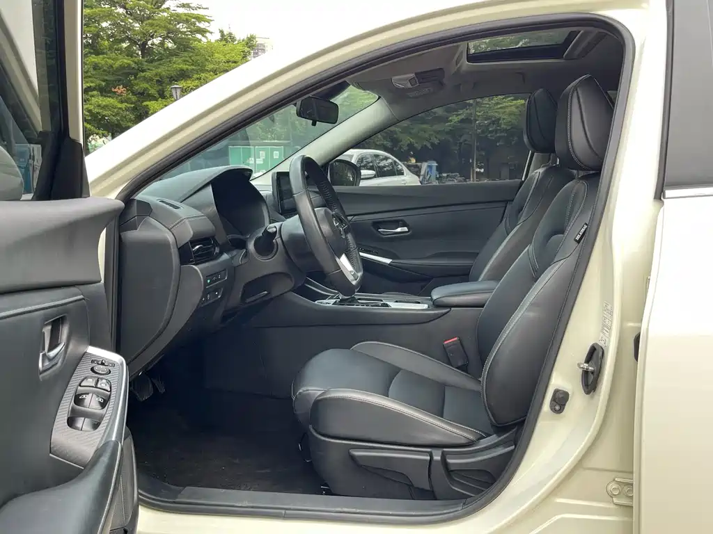 Nissan Sylphy 2023 — фото 11