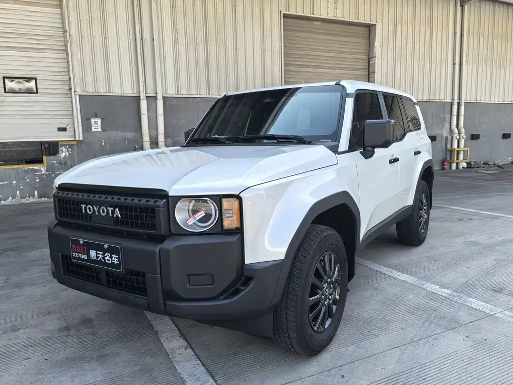 Toyota Prado 2024