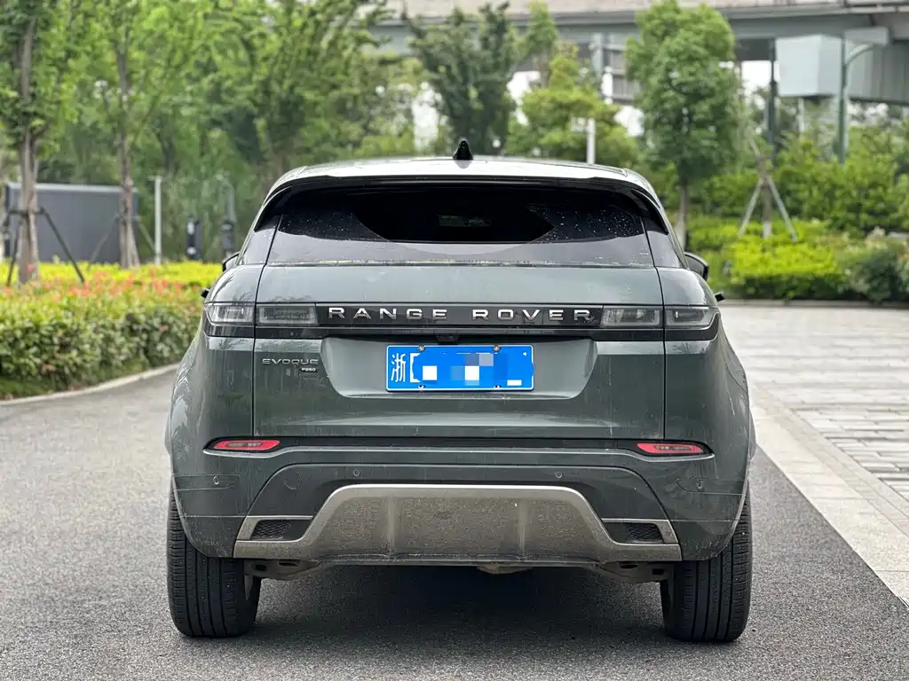 Land Rover Evoque 2024 — фото 5
