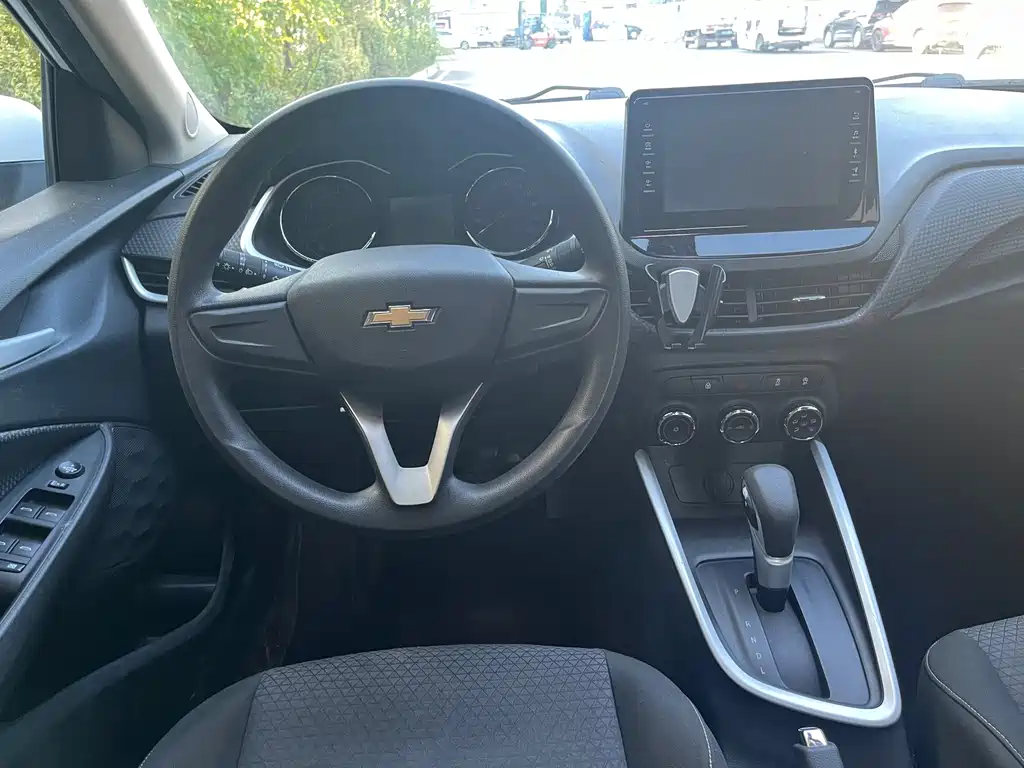 Chevrolet Cavalier 2020 — фото 10