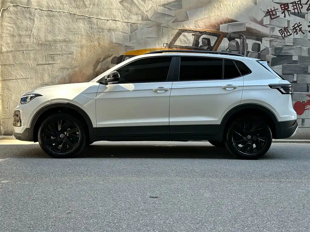 Volkswagen Tharu 2025