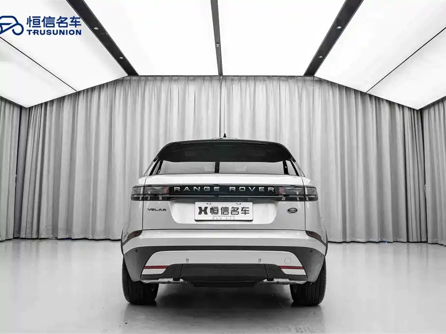 Land Rover Velar 2024 — фото 6